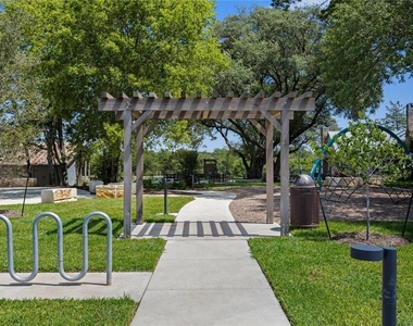 14505 Frankel Loop - Photo Thumbnail 27