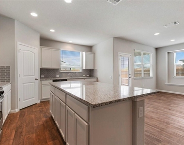 14505 Frankel Loop - Photo Thumbnail 4
