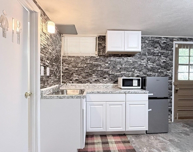 4203 Maple Road - Photo Thumbnail 1