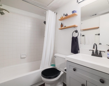 1840 Burton Dr - Photo Thumbnail 13
