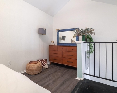 1840 Burton Dr - Photo Thumbnail 15