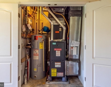 15304 Pocopson Creek Way - Photo Thumbnail 33