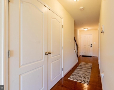 15304 Pocopson Creek Way - Photo Thumbnail 4