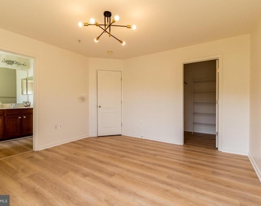 15304 Pocopson Creek Way - Photo Thumbnail 24