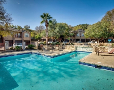6804 N Capital Of Texas Highway - Photo Thumbnail 19