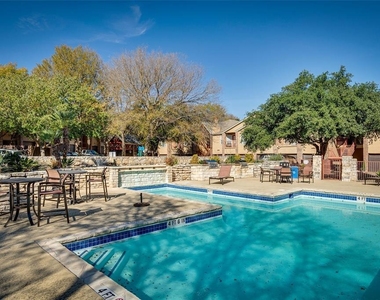 6804 N Capital Of Texas Highway - Photo Thumbnail 18