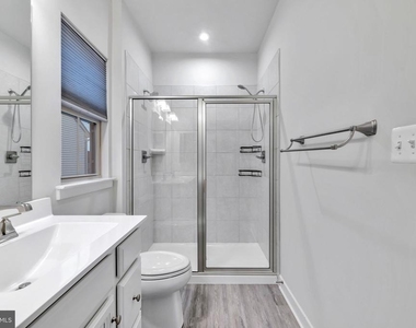 14737 Earl Mitchell Avenue - Photo Thumbnail 19