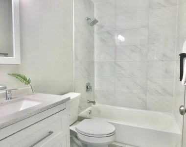 13203 Astoria Hill Court - Photo Thumbnail 22
