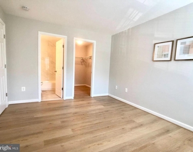13203 Astoria Hill Court - Photo Thumbnail 24