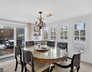 2802 Dawson Avenue - Photo Thumbnail 8