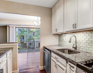 12215 Braxfield Court - Photo Thumbnail 13