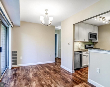 12215 Braxfield Court - Photo Thumbnail 4