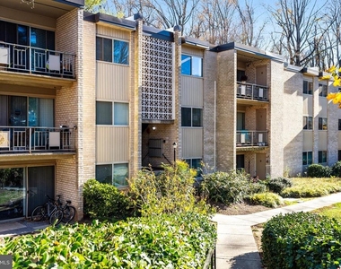 12215 Braxfield Court - Photo Thumbnail 32