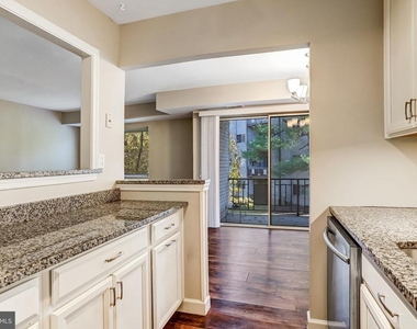 12215 Braxfield Court - Photo Thumbnail 14
