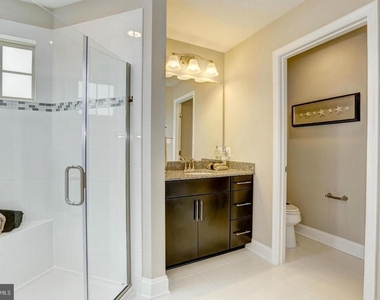22101 Broadway Avenue - Photo Thumbnail 20