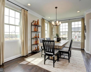 22101 Broadway Avenue - Photo Thumbnail 23
