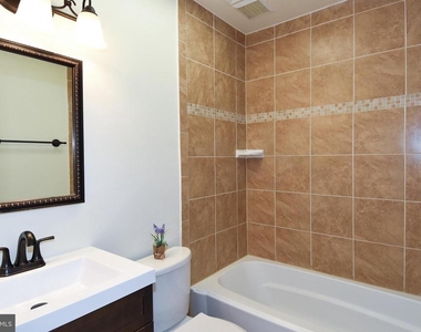 7513 Sebago Road - Photo Thumbnail 27