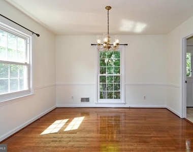 7513 Sebago Road - Photo Thumbnail 13