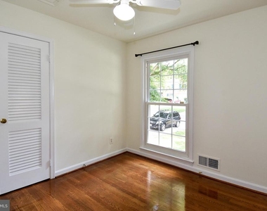 7513 Sebago Road - Photo Thumbnail 21