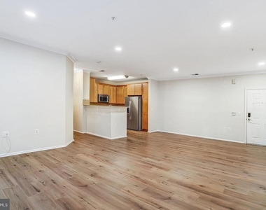 11800 Old Georgetown Road - Photo Thumbnail 16