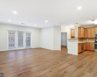 11800 Old Georgetown Road - Photo Thumbnail 12