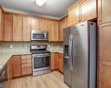 11800 Old Georgetown Road - Photo Thumbnail 20