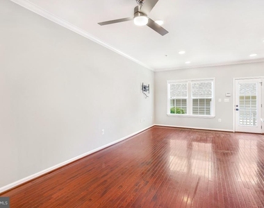 22764 Autumn Breeze Avenue - Photo Thumbnail 14