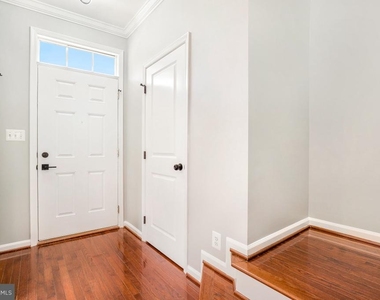 22764 Autumn Breeze Avenue - Photo Thumbnail 4