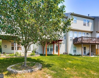 2702 Snowmill Court - Photo Thumbnail 31
