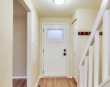 6510 Overheart Lane - Photo Thumbnail 6