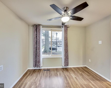 6510 Overheart Lane - Photo Thumbnail 11