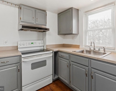27 E Bel Air Avenue - Photo Thumbnail 18