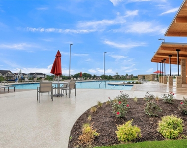 2412 Ekvall Dr - Photo Thumbnail 21