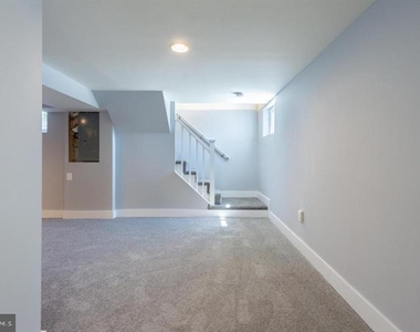 105 Meadow Road - Photo Thumbnail 27