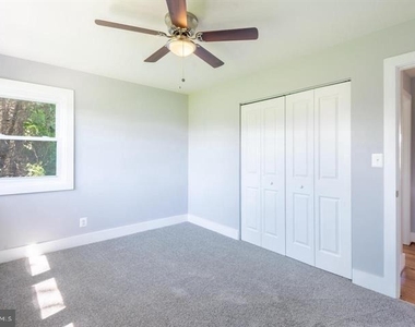 105 Meadow Road - Photo Thumbnail 16