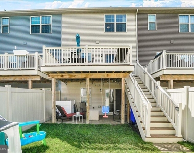 10732 Lamoka Lane - Photo Thumbnail 23