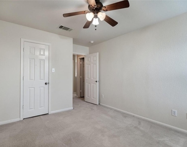 314 Hidden Brook Ln - Photo Thumbnail 11