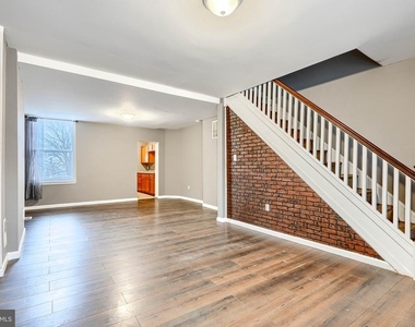 1931 Griffis Avenue - Photo Thumbnail 2