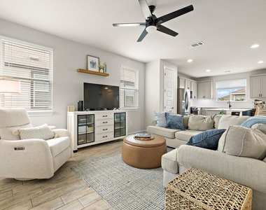 109 Fabion St - Photo Thumbnail 2