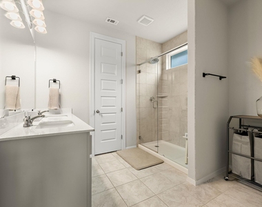 109 Fabion St - Photo Thumbnail 10