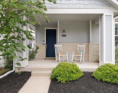 109 Fabion St - Photo Thumbnail 1