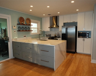 1517 Weyford Dr - Photo Thumbnail 4