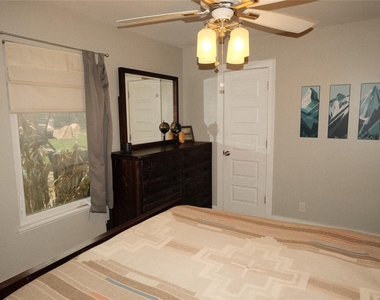 1517 Weyford Dr - Photo Thumbnail 15