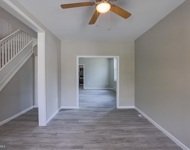 2819 Presbury Street - Photo Thumbnail 7