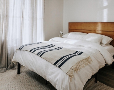 11210 Hidden Bluff Dr - Photo Thumbnail 20