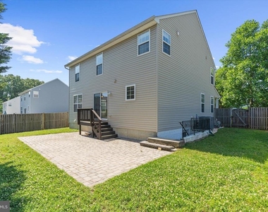 132 Pineview Avenue - Photo Thumbnail 46