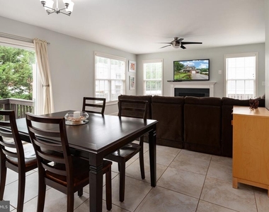 132 Pineview Avenue - Photo Thumbnail 10