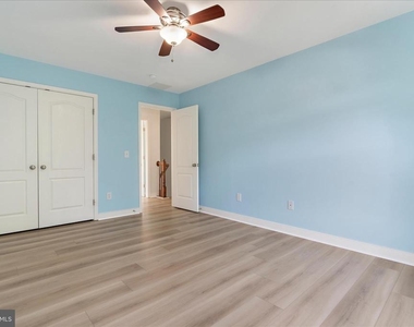 132 Pineview Avenue - Photo Thumbnail 30