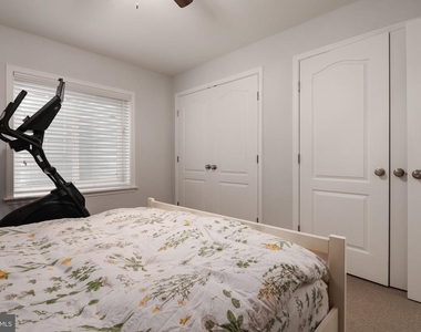 132 Pineview Avenue - Photo Thumbnail 27