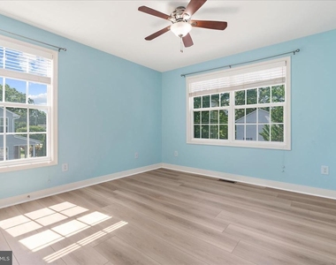 132 Pineview Avenue - Photo Thumbnail 29